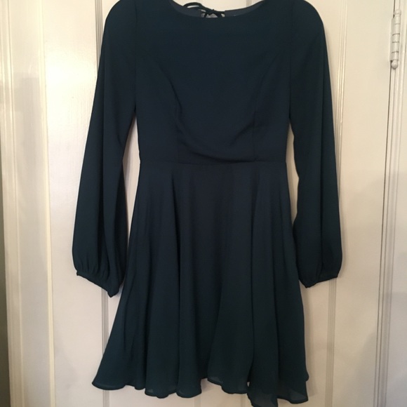 🎉SALE🎉Altar’d State Dress XS/S - Picture 4 of 5